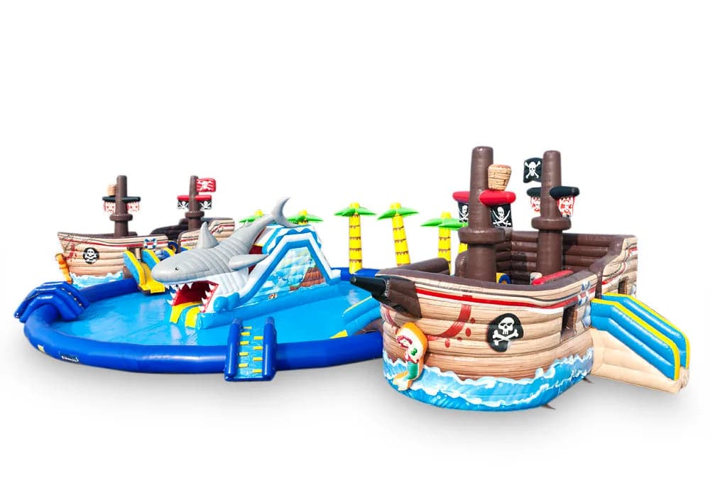 Waterworld Pirate Shark Battle