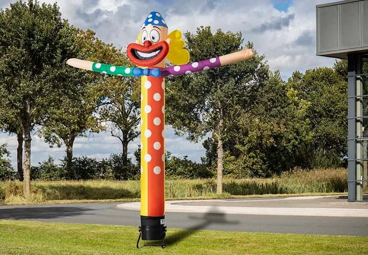 Skydancer Clown with Partyhat