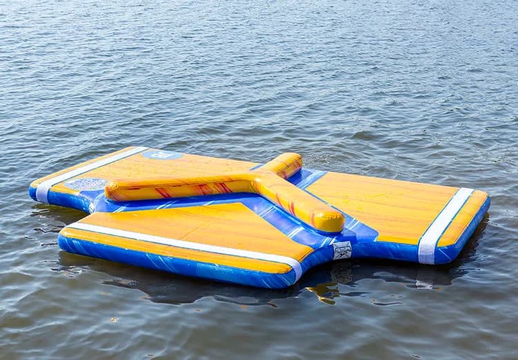 T-float with Y shaped obstacle