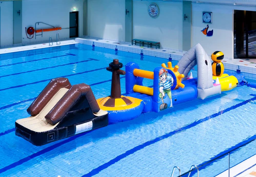 Aqua Run Mega Shark 12m